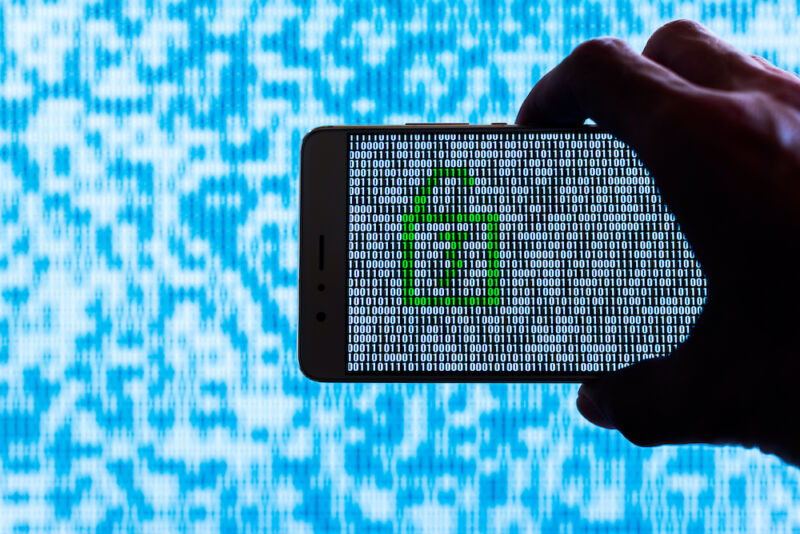 Critical flaw could allow hackers to take over millions of Android devices