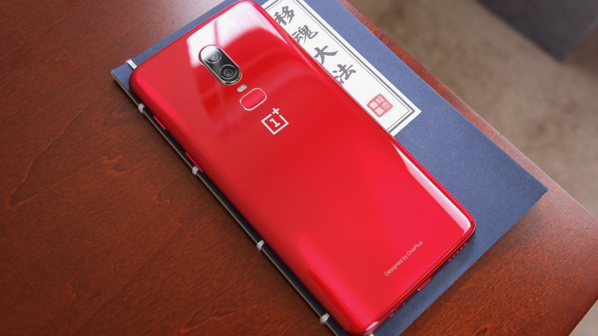 One plus 6 red version